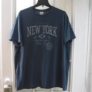Delta Soft "New York The Big Apple" Crewneck Short Sleeve Shirt